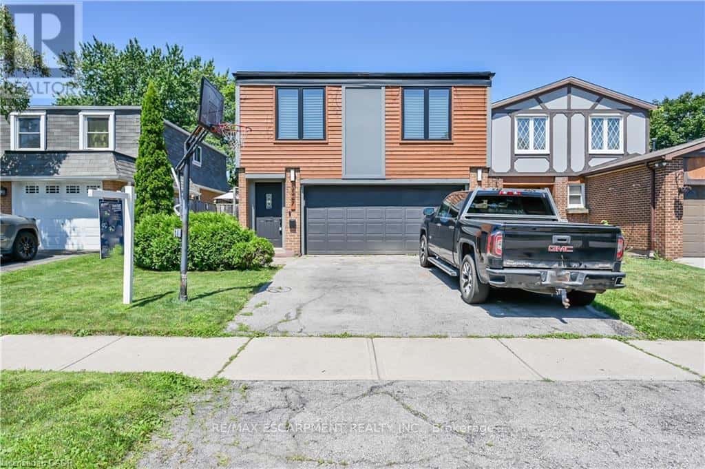 3347 HANNIBAL ROAD — Burlington (Palmer), Ontario - Photo 2 of 23