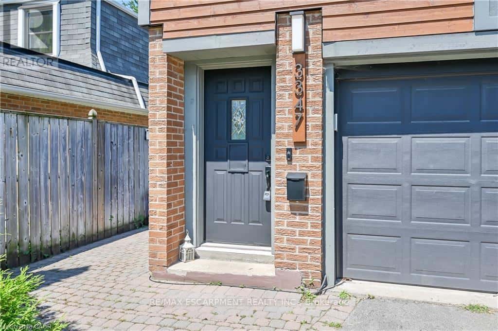 3347 HANNIBAL ROAD — Burlington (Palmer), Ontario - Photo 3 of 23