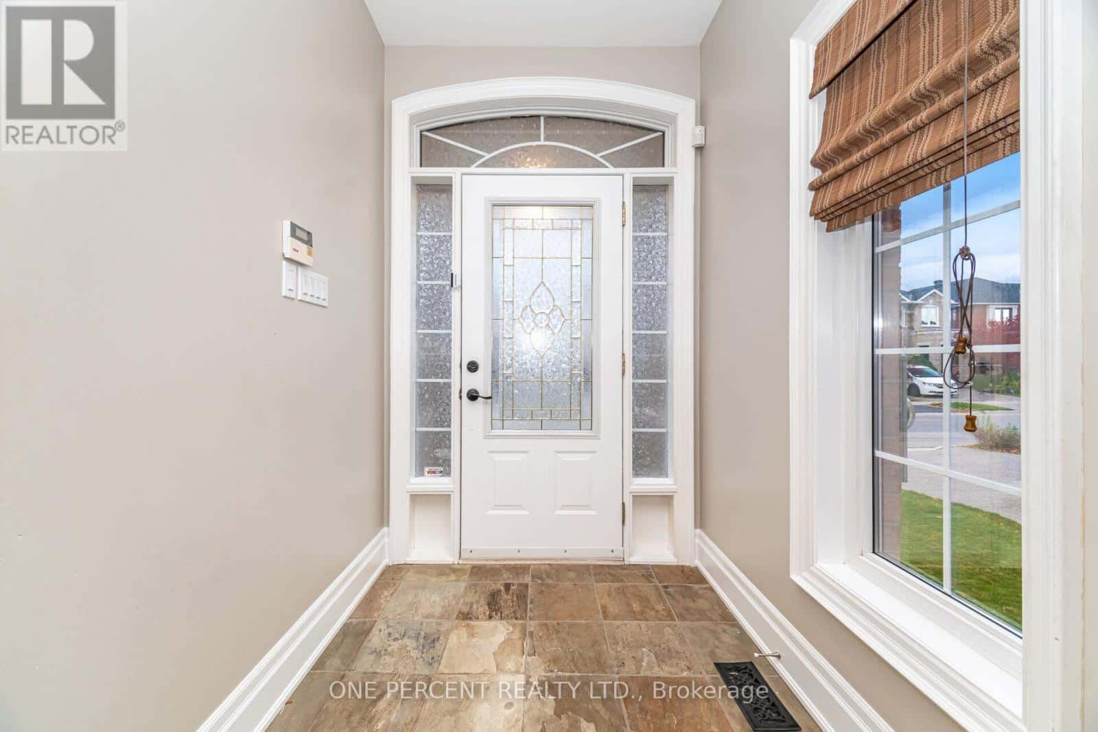 2432 HILDA DRIVE — Oakville (JC Joshua Creek), Ontario - Photo 4 of 50