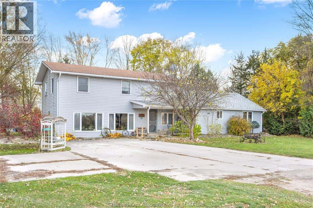 13136 EVERGREEN LINE — Thamesville, Ontario - Photo 5 of 48