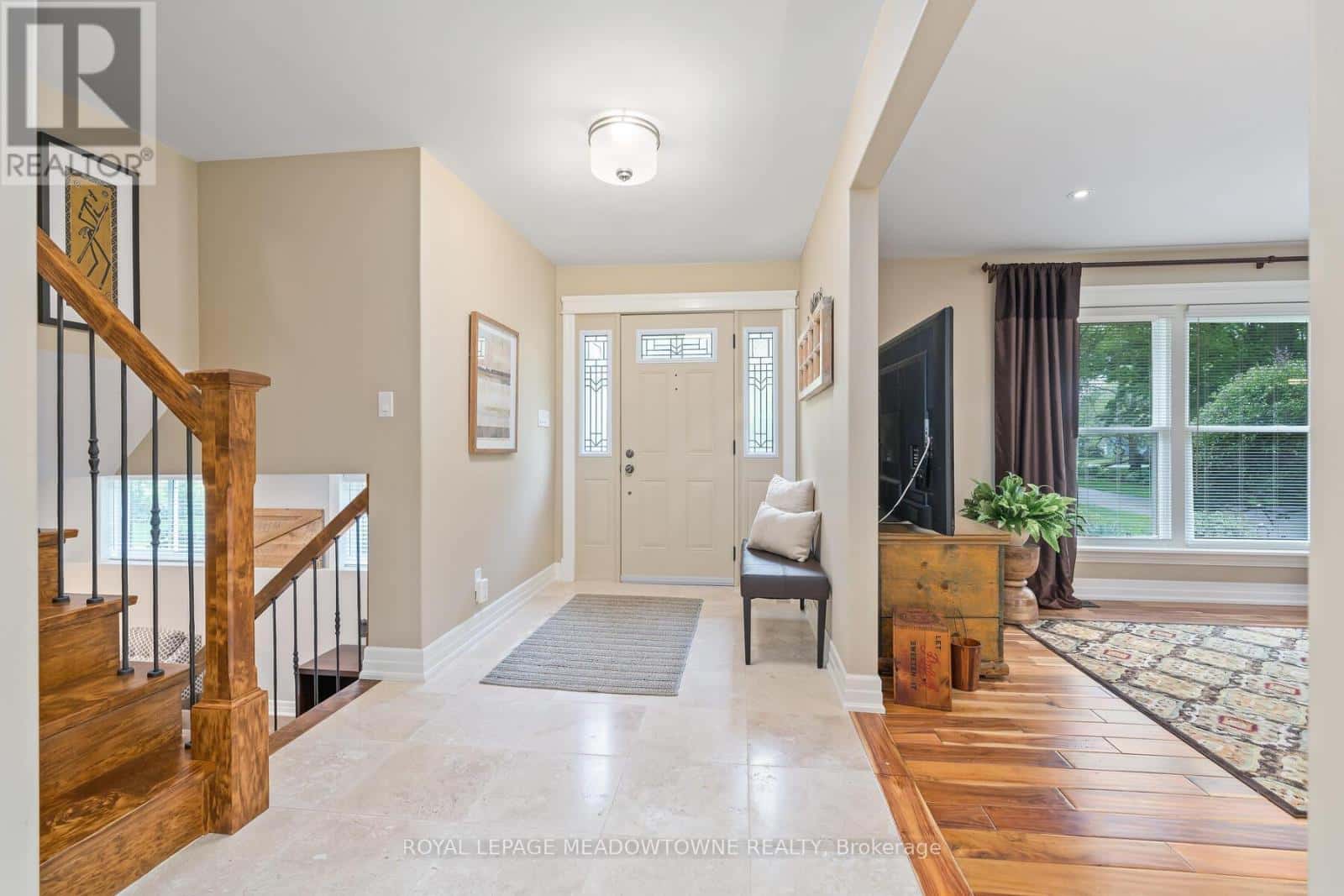 13609 6 LINE — Halton Hills (Rural Halton Hills), Ontario - Photo 5 of 47