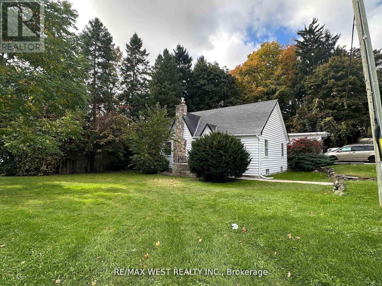 8186 Islington Avenue