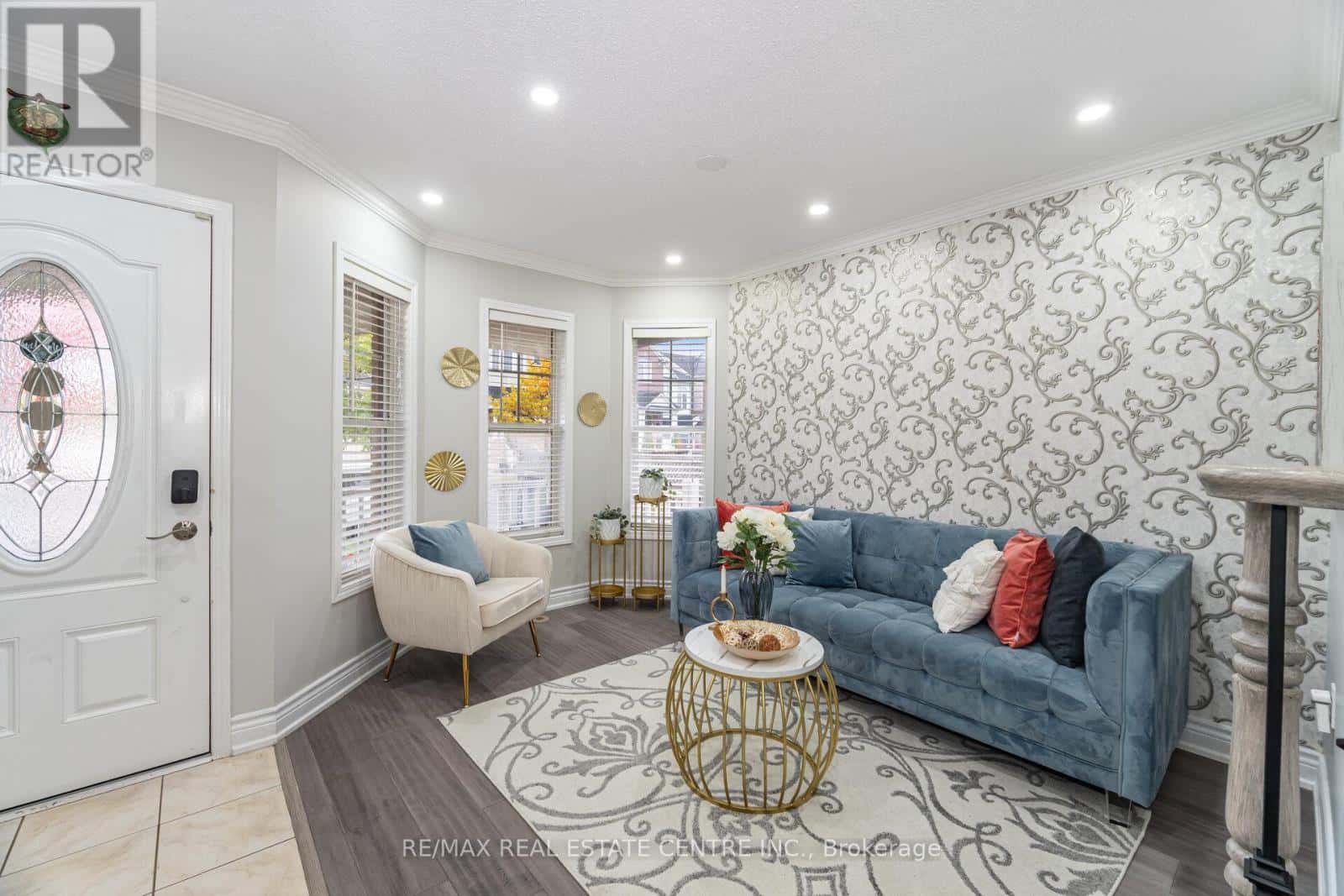 816 HEPBURN ROAD — Milton (CO Coates), Ontario - Photo 3 of 50