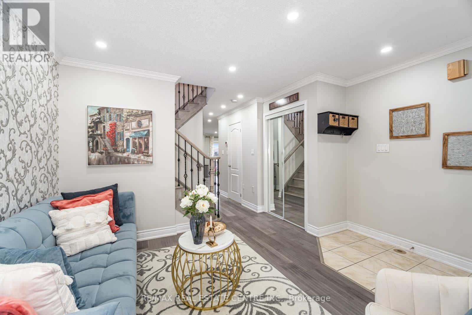 816 HEPBURN ROAD — Milton (CO Coates), Ontario - Photo 5 of 50