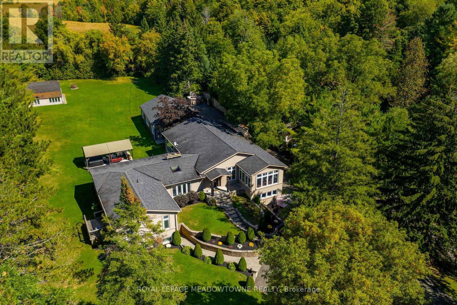 13219 FOURTH LINE — Halton Hills (Rural Halton Hills), Ontario - Photo 2 of 51