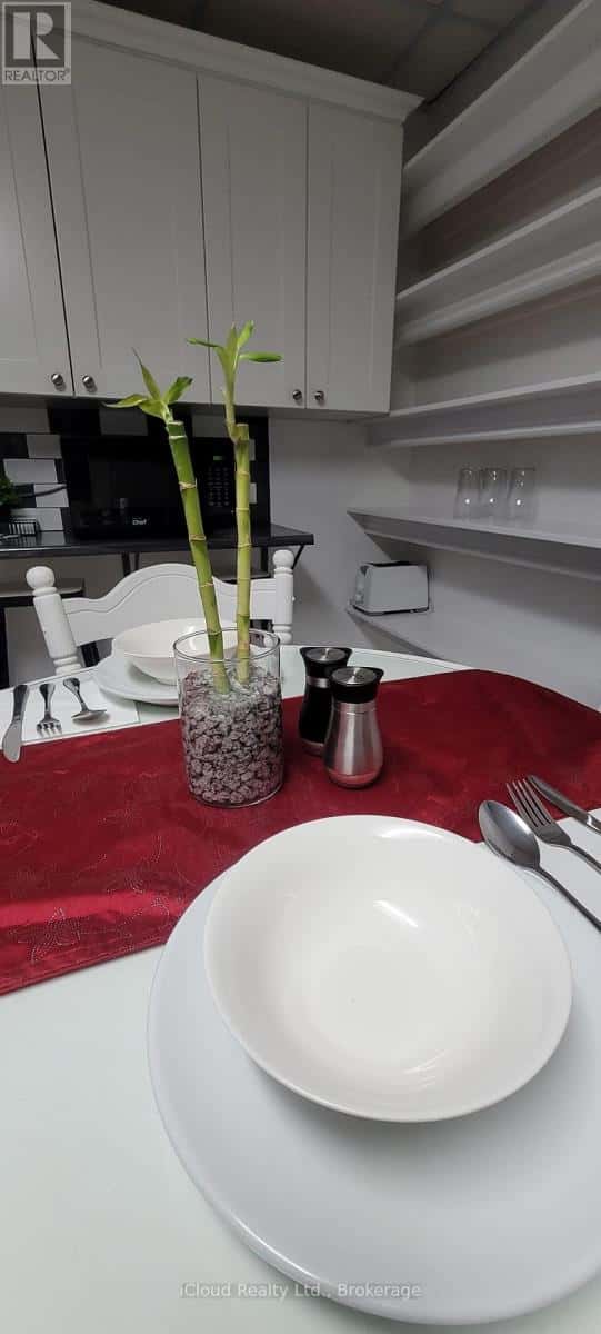 32 KIRKPATRICK ST STREET — Kirkland Lake (KL & Area), Ontario - Photo 3 of 3