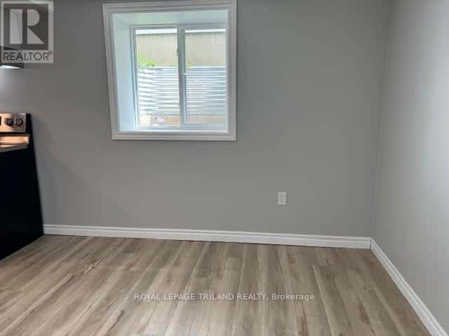 500 HIGHBURY AVENUE N — London East (East N), Ontario - Photo 4 of 14