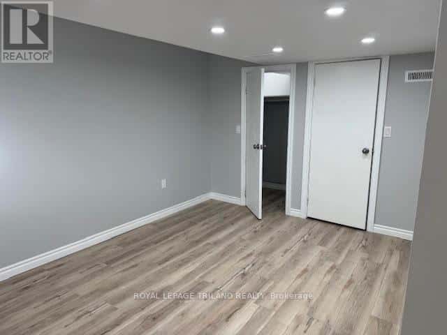 500 HIGHBURY AVENUE N — London East (East N), Ontario - Photo 5 of 14