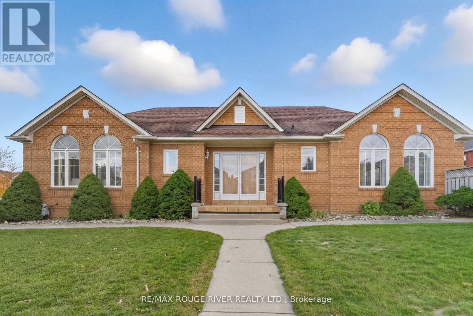 36 TORMINA BOULEVARD — Whitby (Taunton North), Ontario - Main photo