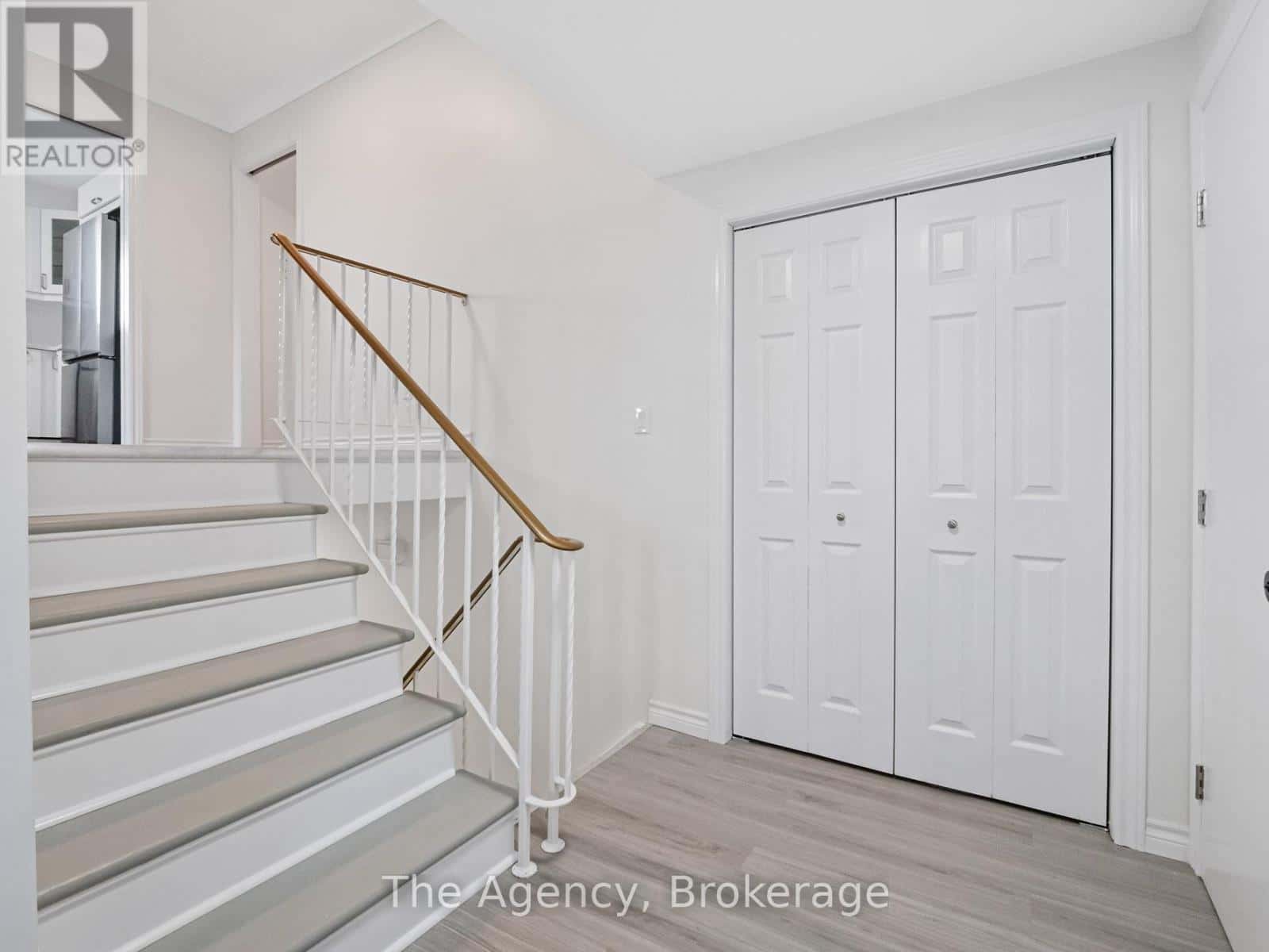 68 ZIRALDO ROAD — St. Catharines (Martindale Pond), Ontario - Photo 5 of 42