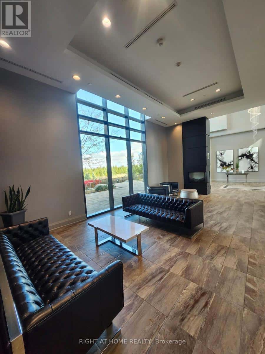 109 - 65 YORKLAND BOULEVARD — Brampton (Goreway Drive Corridor), Ontario - Photo 5 of 43