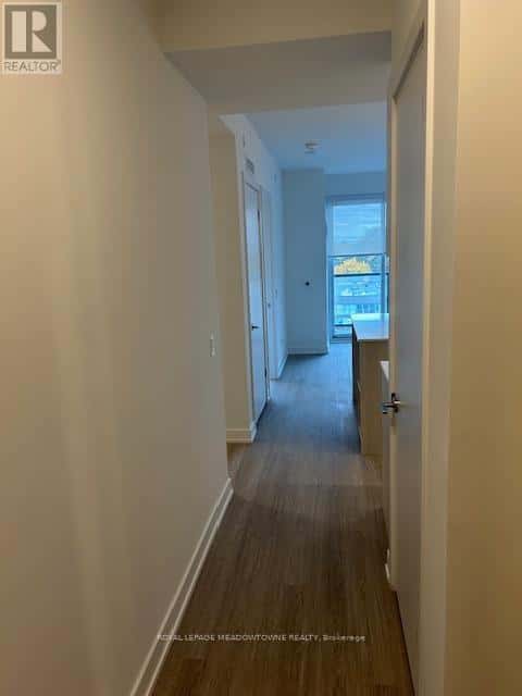 414 - 8188 YONGE STREET — Vaughan (Uplands), Ontario - Photo 2 of 19