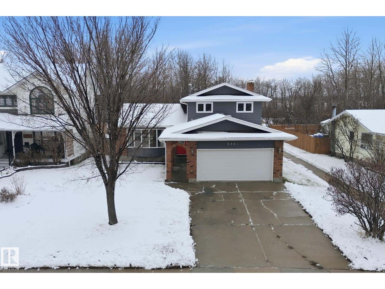 5361 65 ST — Redwater, Alberta - Photo 4 of 75