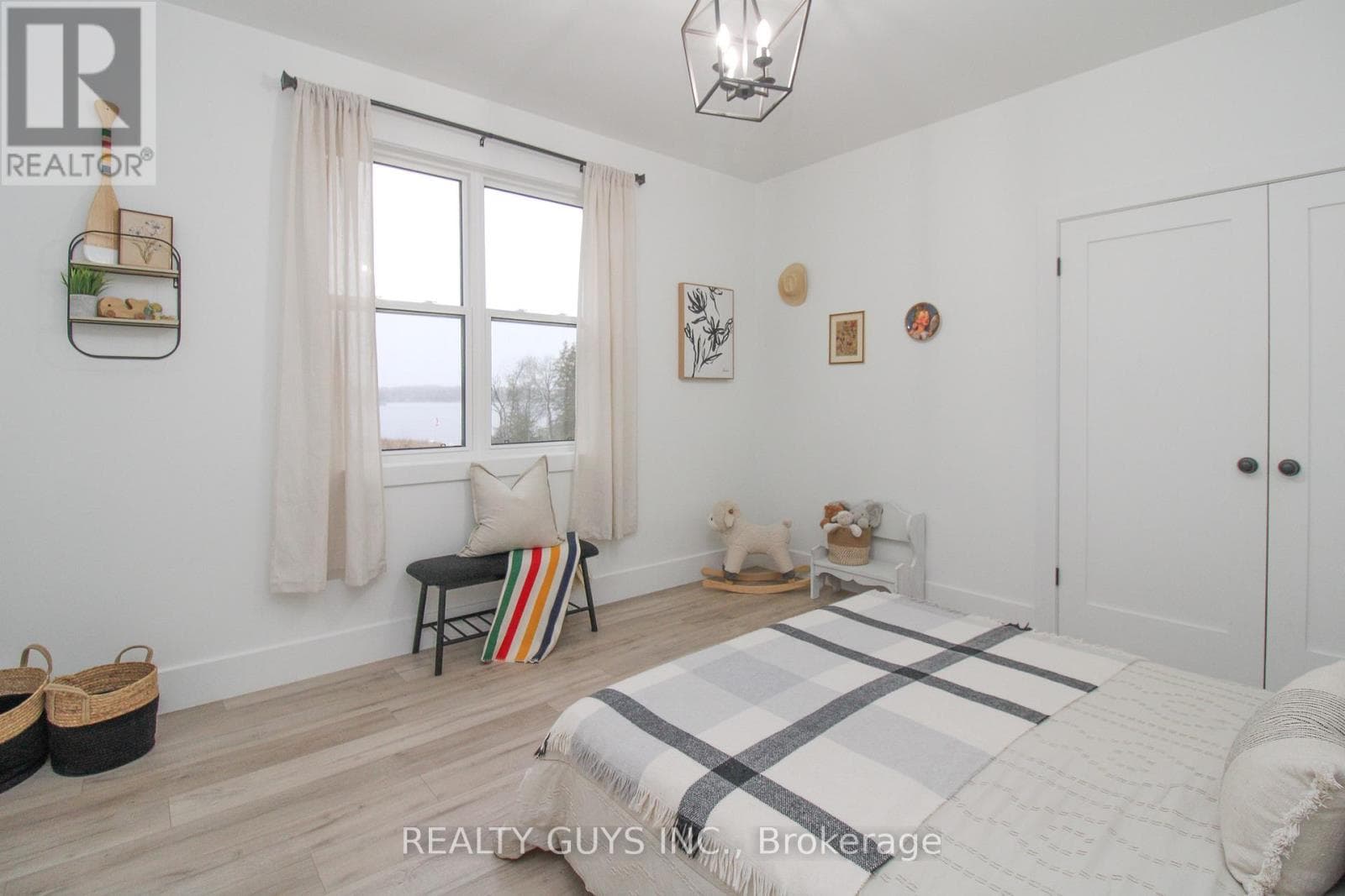 2 IVY STREET — Kawartha Lakes (Omemee), Ontario - Main photo