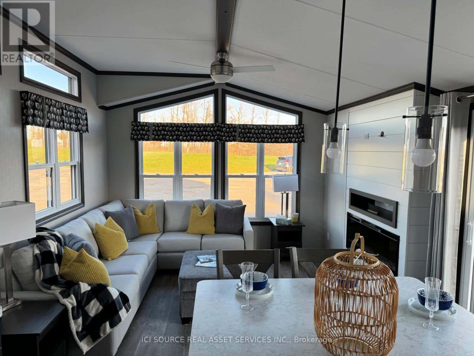 TRILM - 1336 S MORRISON LAKE ROAD — Gravenhurst (Wood (Gravenhurst)), Ontario - Photo 2 of 8