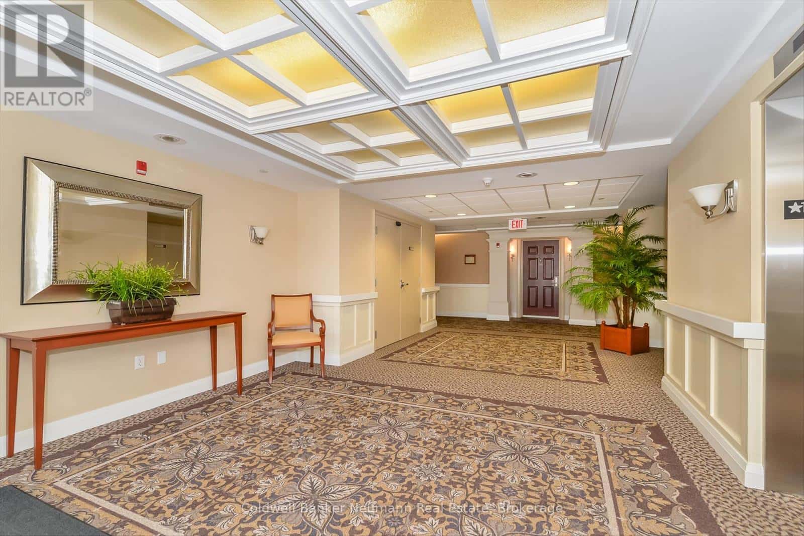 404 - 65 BAYBERRY DRIVE — Guelph (Village By The Arboretum), Ontario - Photo 3 of 43