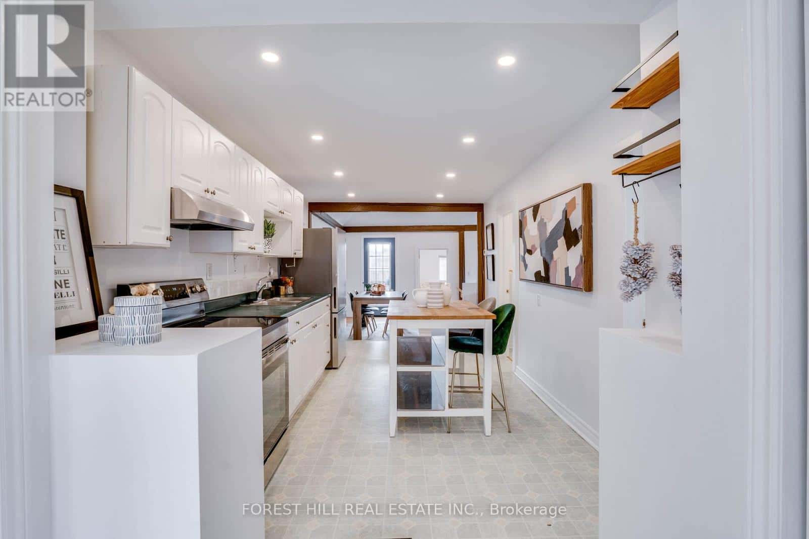 4053 OLD DUNDAS STREET — Toronto (Lambton Baby Point), Ontario - Photo 5 of 42