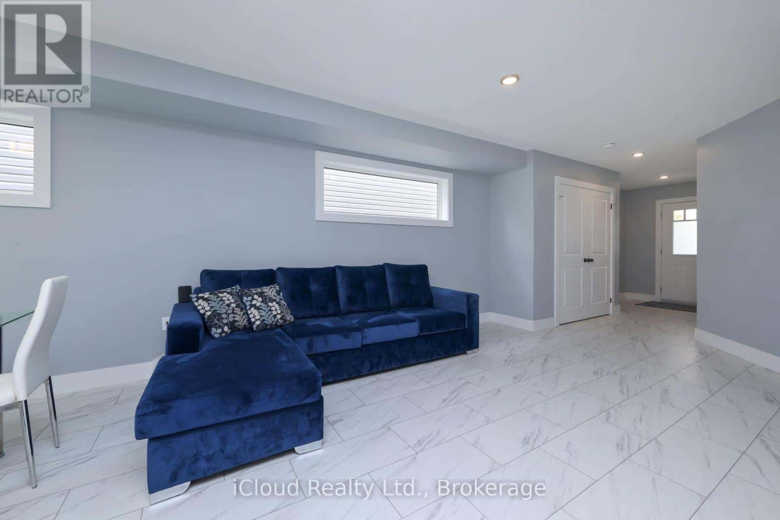 18 WEBB STREET — East Luther Grand Valley (Grand Valley), Ontario - Photo 5 of 23