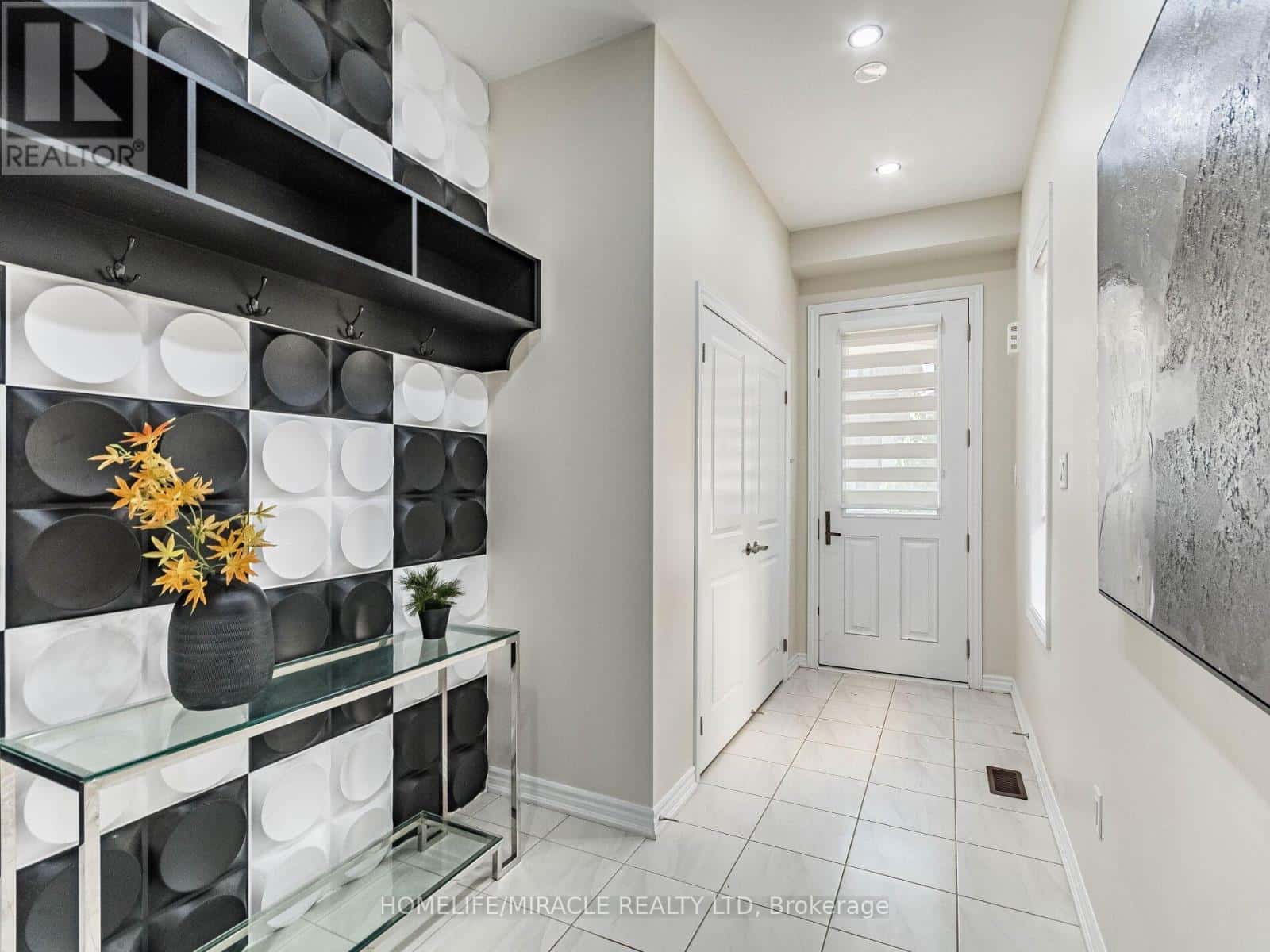 1416 OAKMONT COMMON — Burlington (Tyandaga), Ontario - Photo 4 of 41