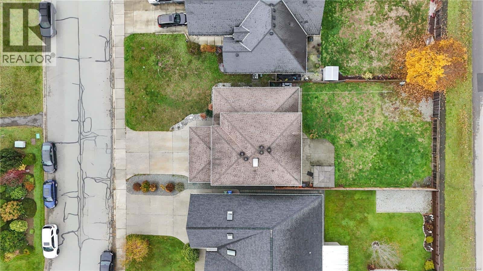 5575 Woodland Cres E — Port Alberni, British Columbia - Photo 5 of 35