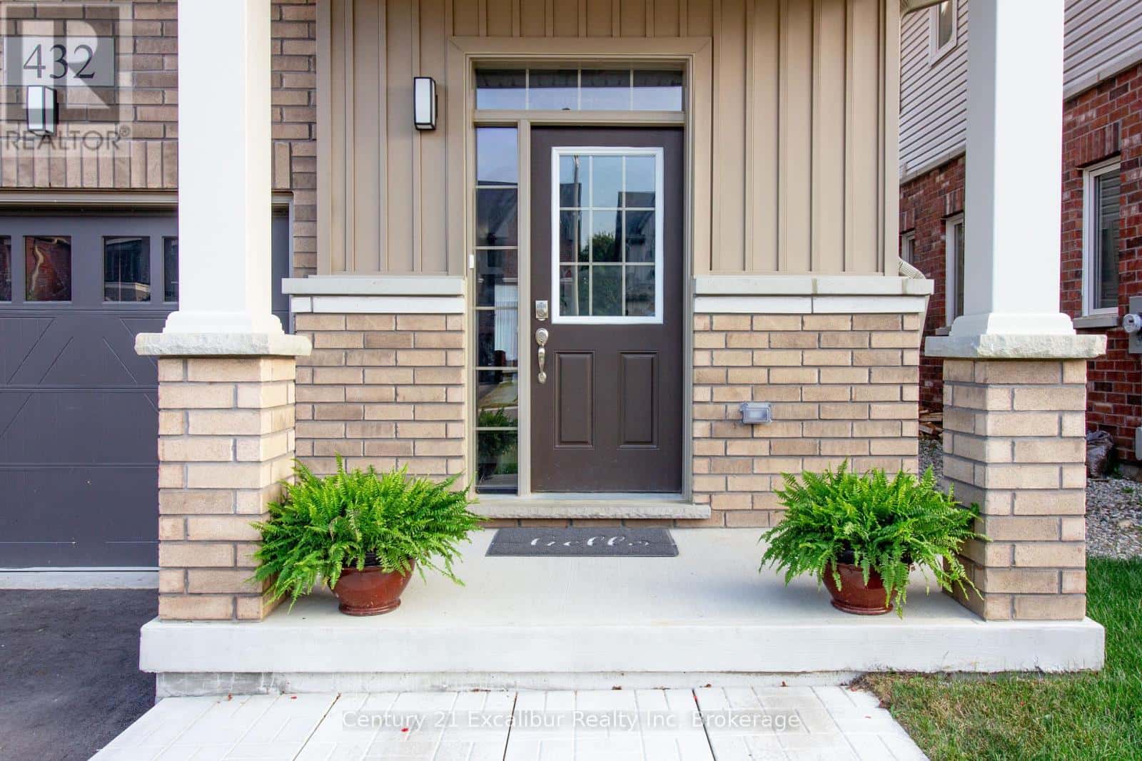 432 ADELAIDE STREET — Wellington North (Arthur), Ontario - Photo 2 of 17