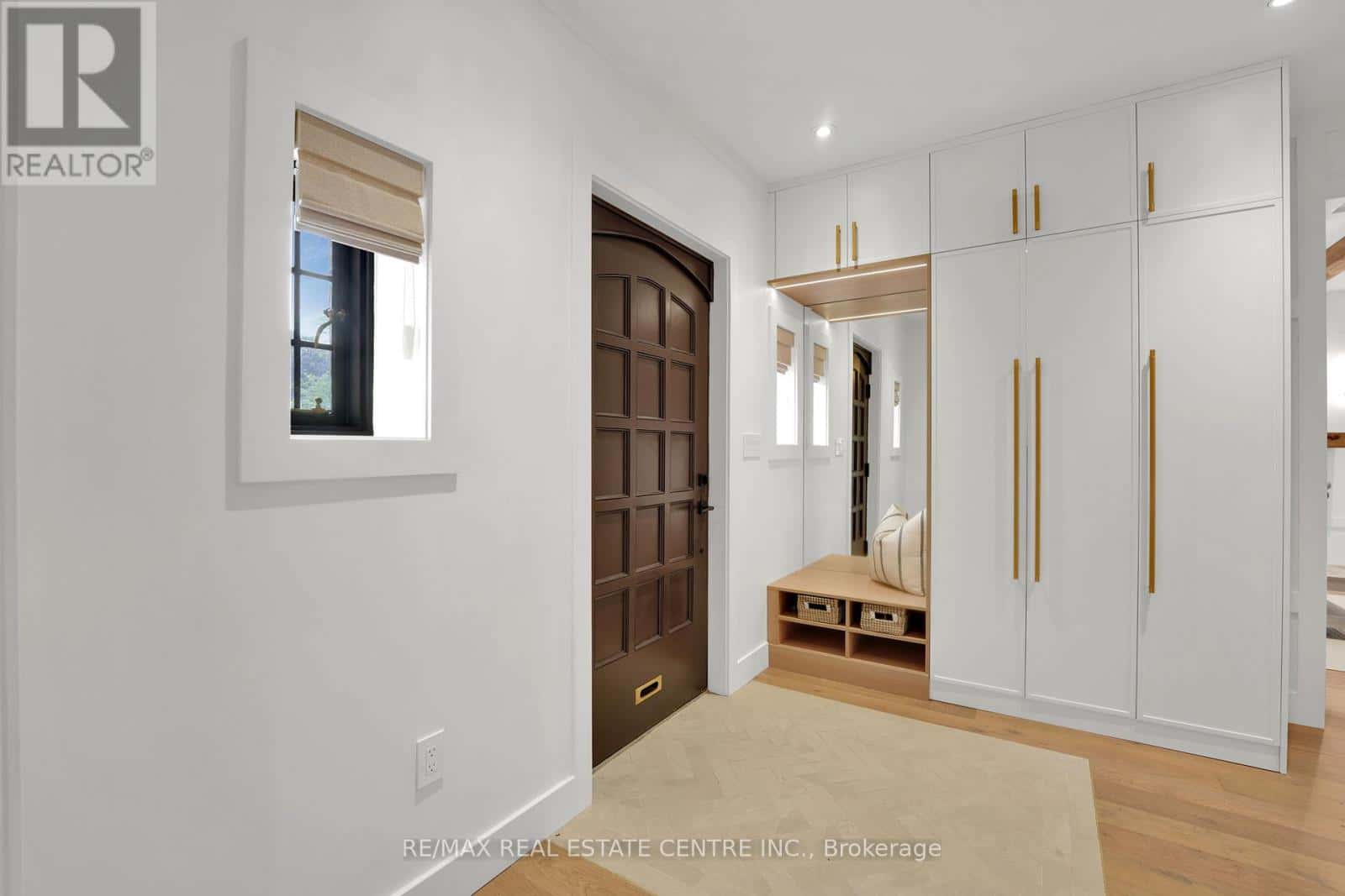 977 UNSWORTH AVENUE — Burlington (Bayview), Ontario - Photo 5 of 47