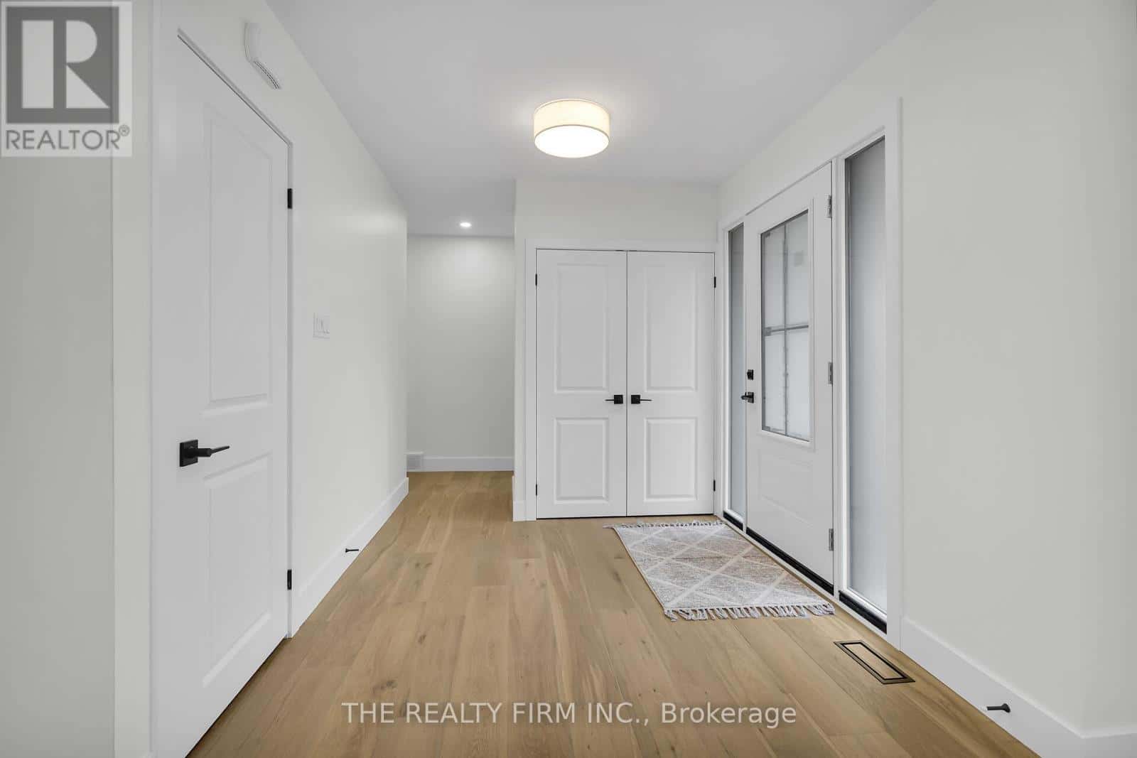 615 SANTA MONICA ROAD — London North (North O), Ontario - Photo 5 of 50