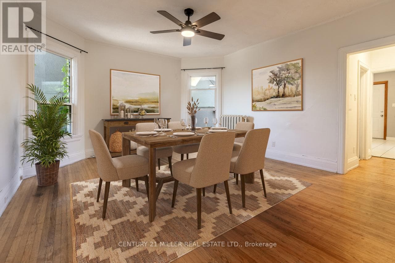 2 - 270 MAIN STREET W — Hamilton (Strathcona), Ontario - Main photo