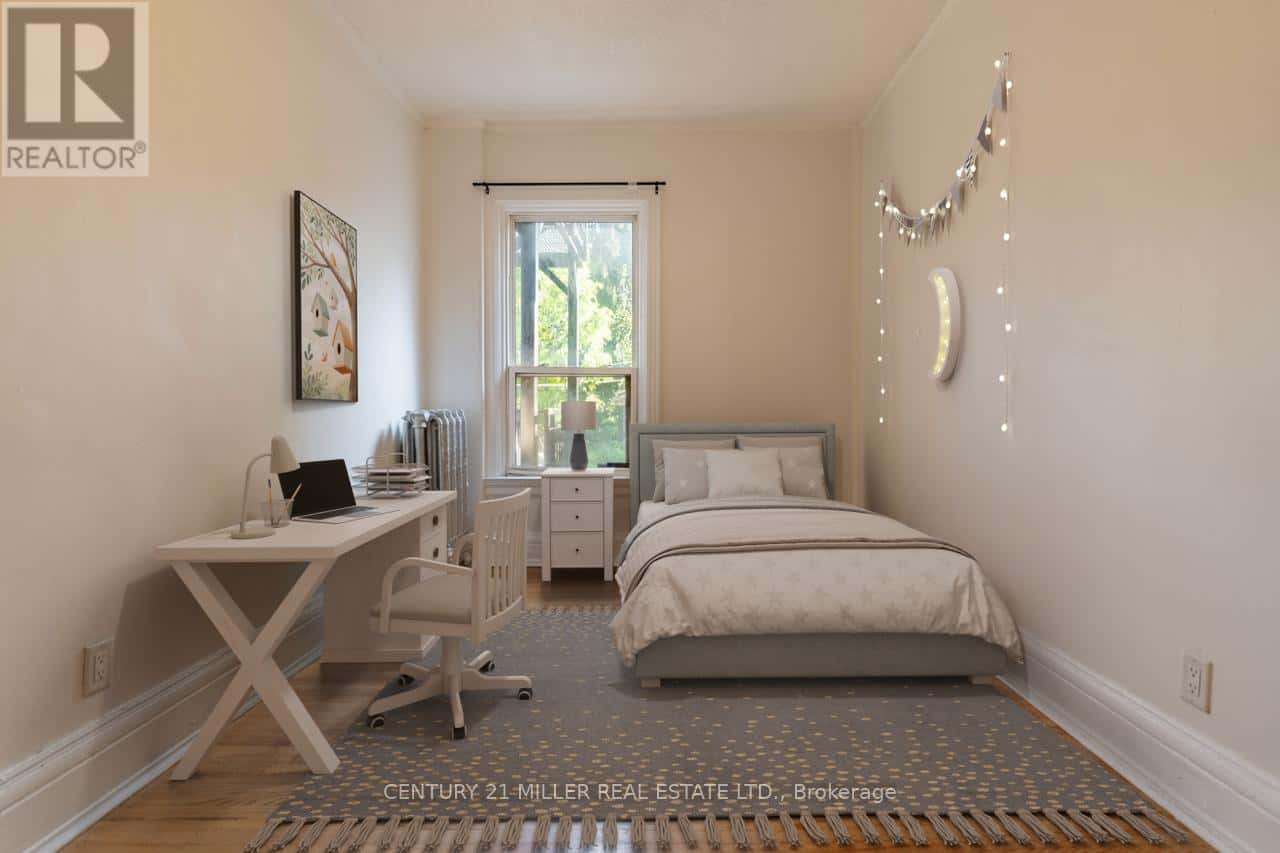 2 - 270 MAIN STREET W — Hamilton (Strathcona), Ontario - Photo 3 of 15