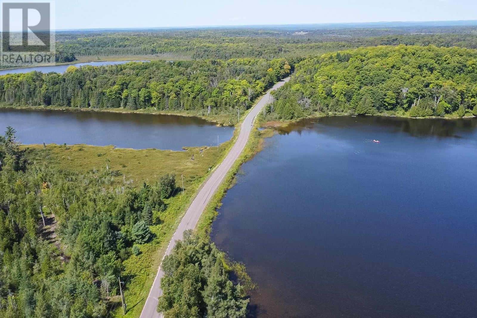 2233 Hilton RD — HILTON BEACH, Ontario - Photo 5 of 50