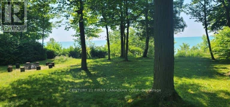 75061 ELMSLIE DRIVE S — Bluewater (Bayfield), Ontario - Photo 2 of 38