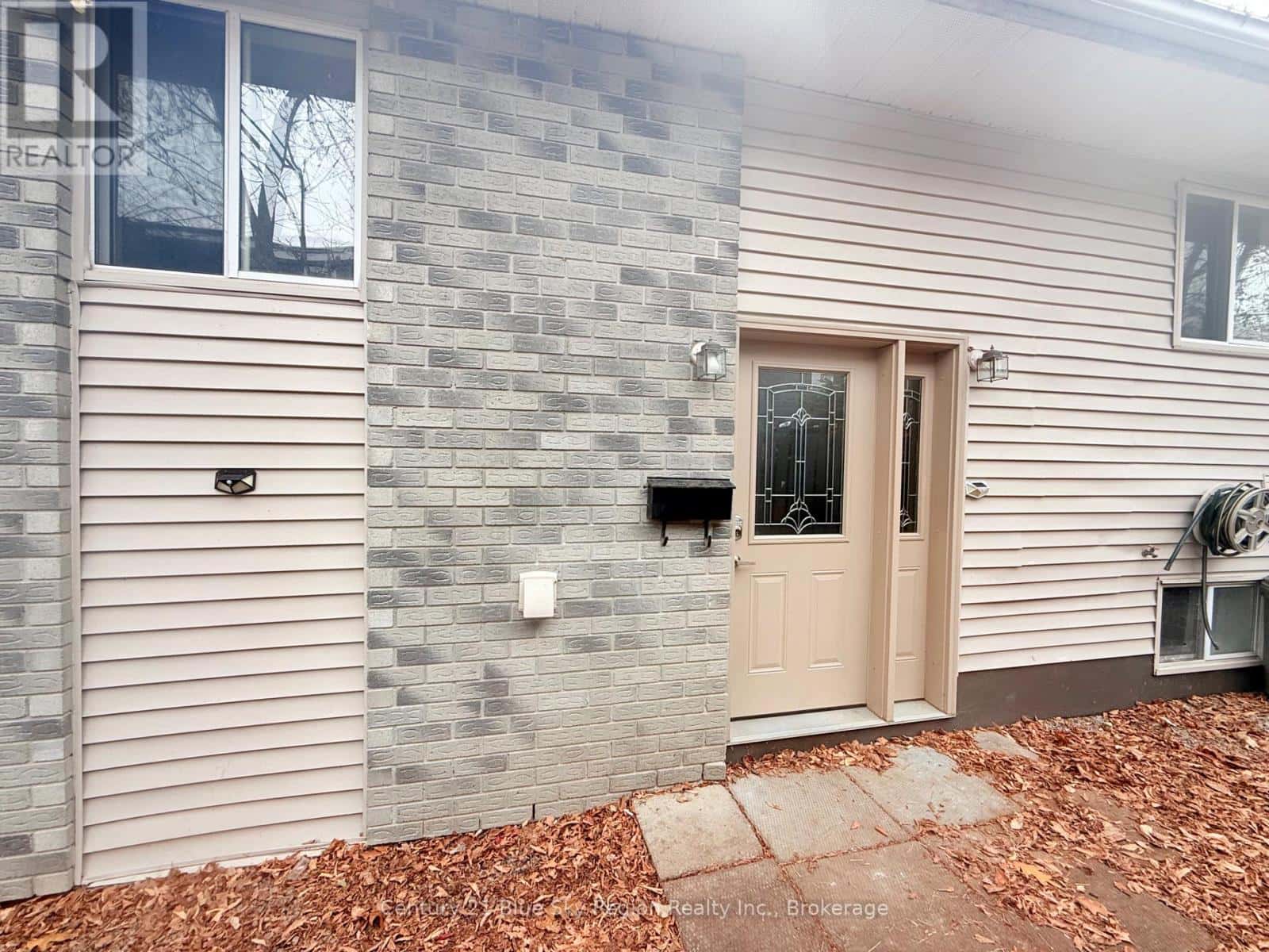 429 DUDLEY AVENUE — North Bay (Central), Ontario - Photo 4 of 35