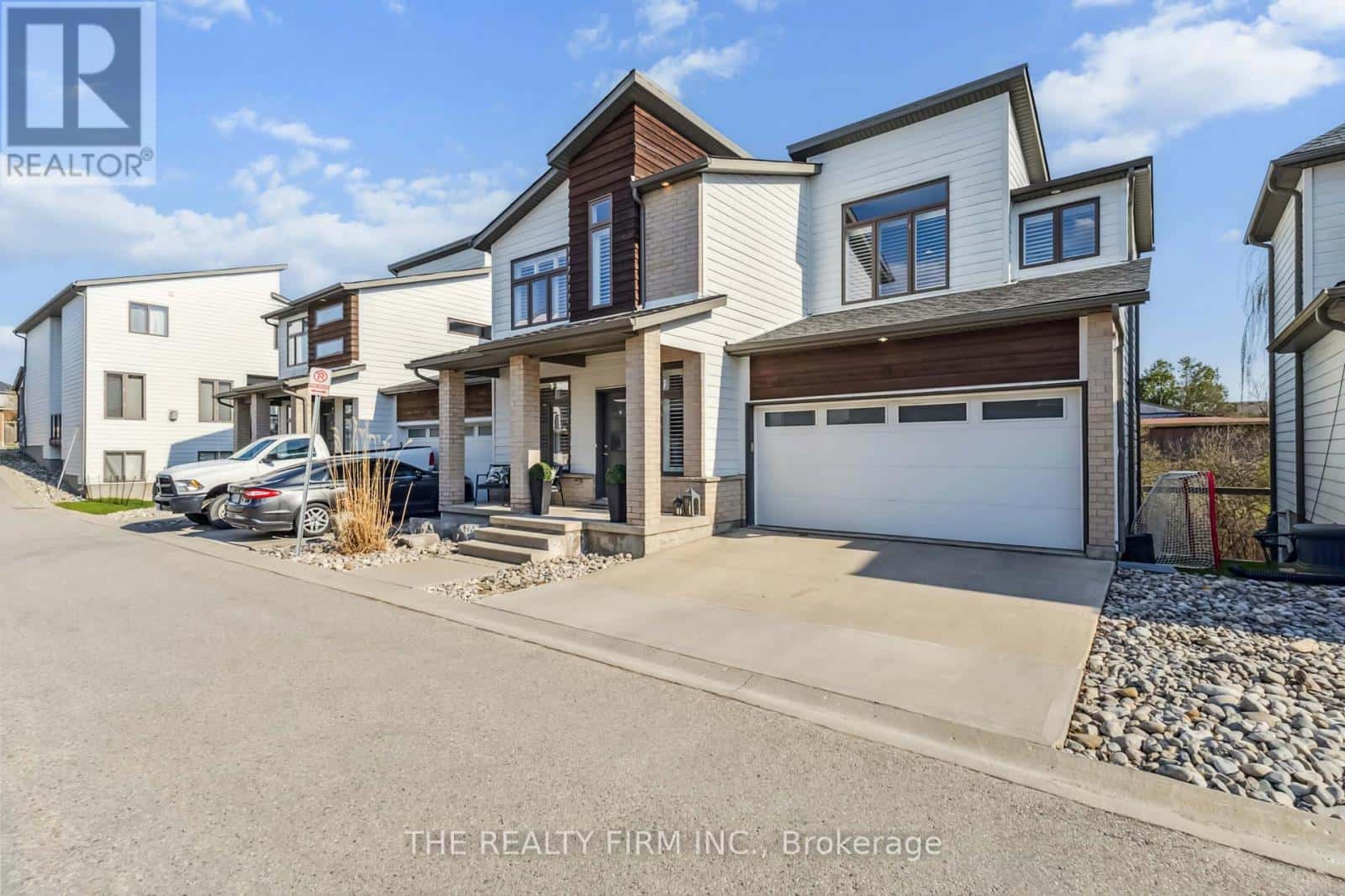 3 - 727 APRICOT DRIVE — London South (South K), Ontario - Photo 2 of 46