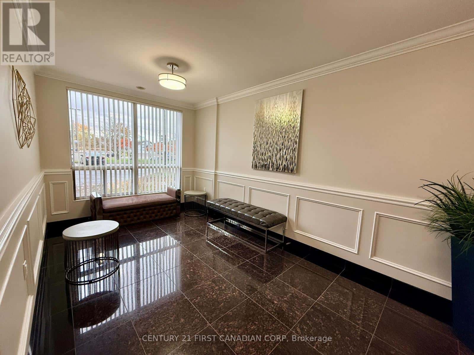 1109 - 353 COMMISSIONERS ROAD W — London South (South D), Ontario - Photo 5 of 23