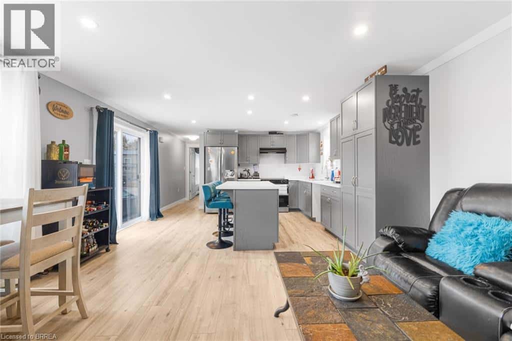 99 FOURTH CONCESSION Road Unit# 715 — Burford, Ontario - Photo 5 of 19