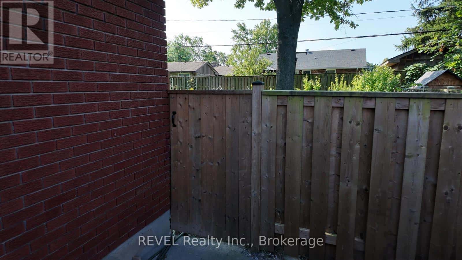 BASEMENT - 12 GLENDALE DRIVE — Welland (Prince Charles), Ontario - Photo 2 of 12