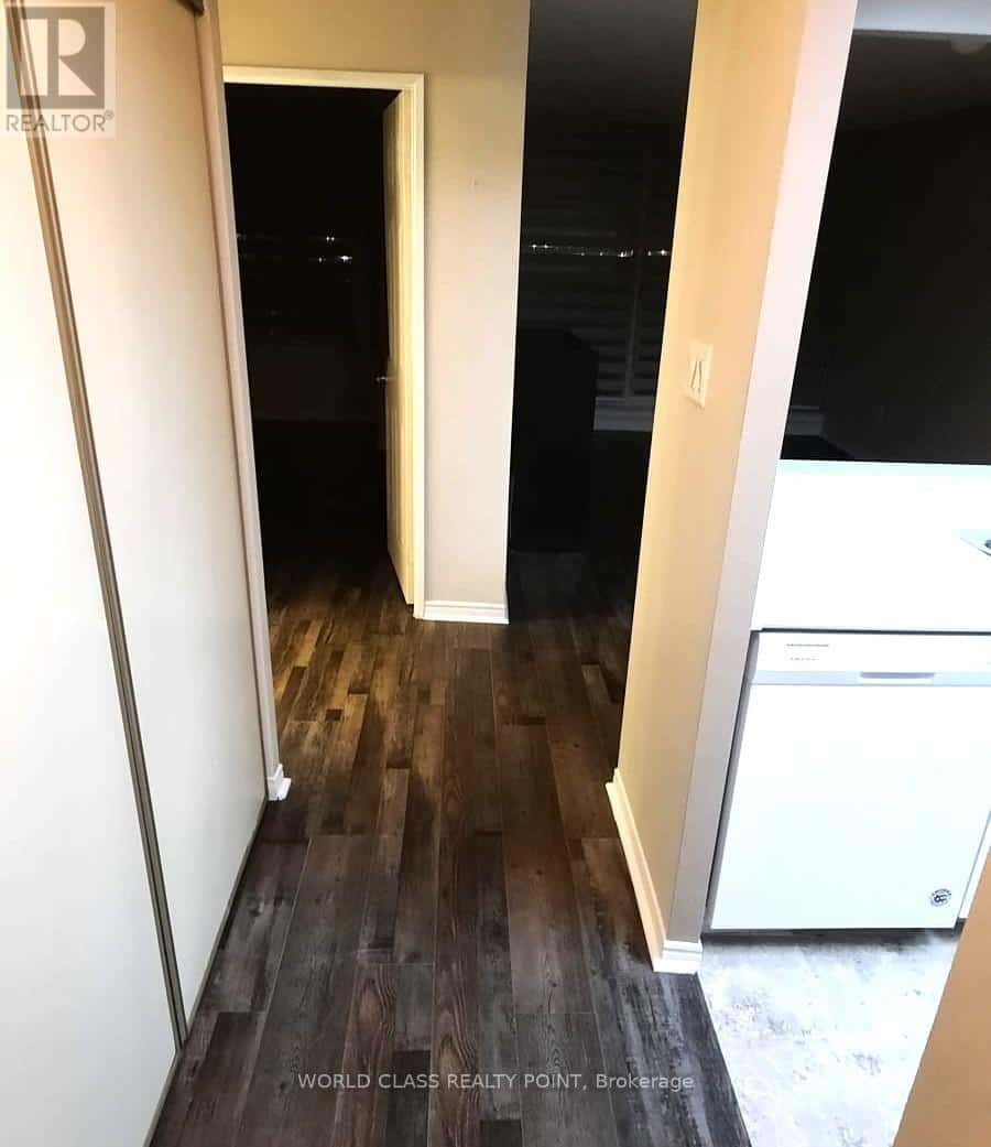 1433 - 3 GREYSTONE WALK DRIVE — Toronto (Kennedy Park), Ontario - Photo 5 of 8