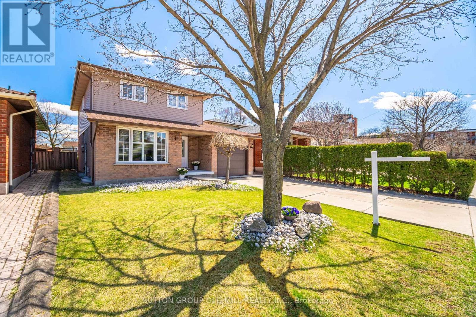 93 INDIAN CRESCENT — Hamilton (Burkholme), Ontario - Main photo