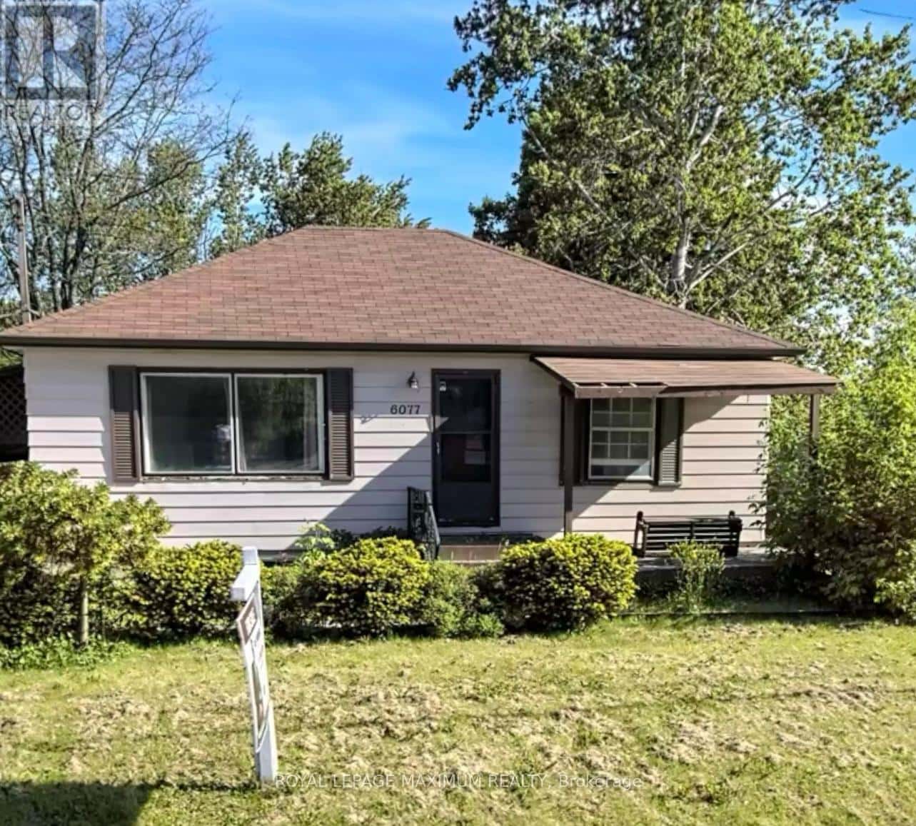 6077 King Road Upper