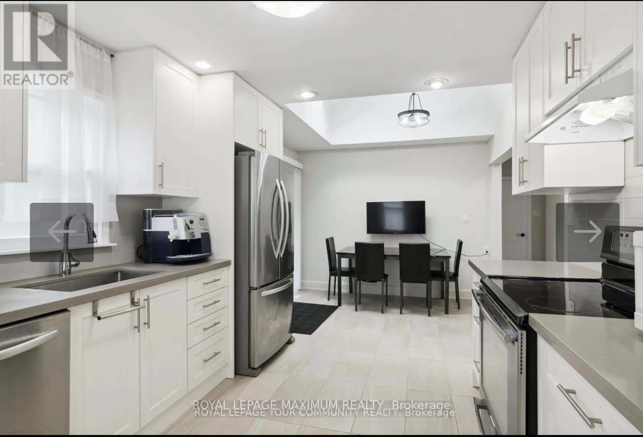 UPPER - 6077 KING ROAD — King (Nobleton), Ontario - Photo 3 of 9