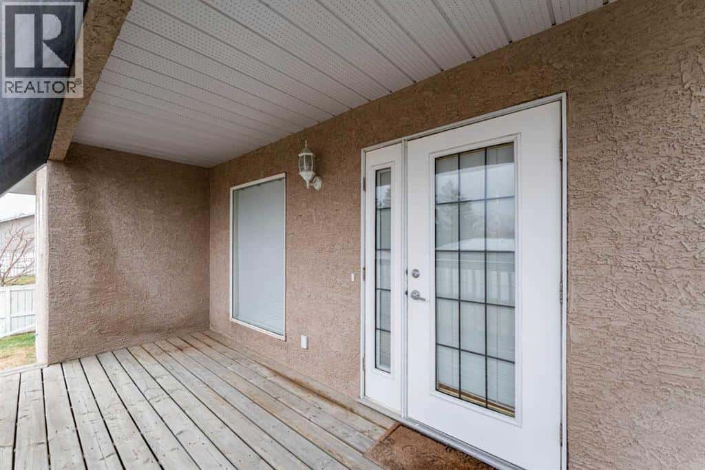 80 S 50 W Culdusac — Raymond, Alberta - Photo 4 of 30