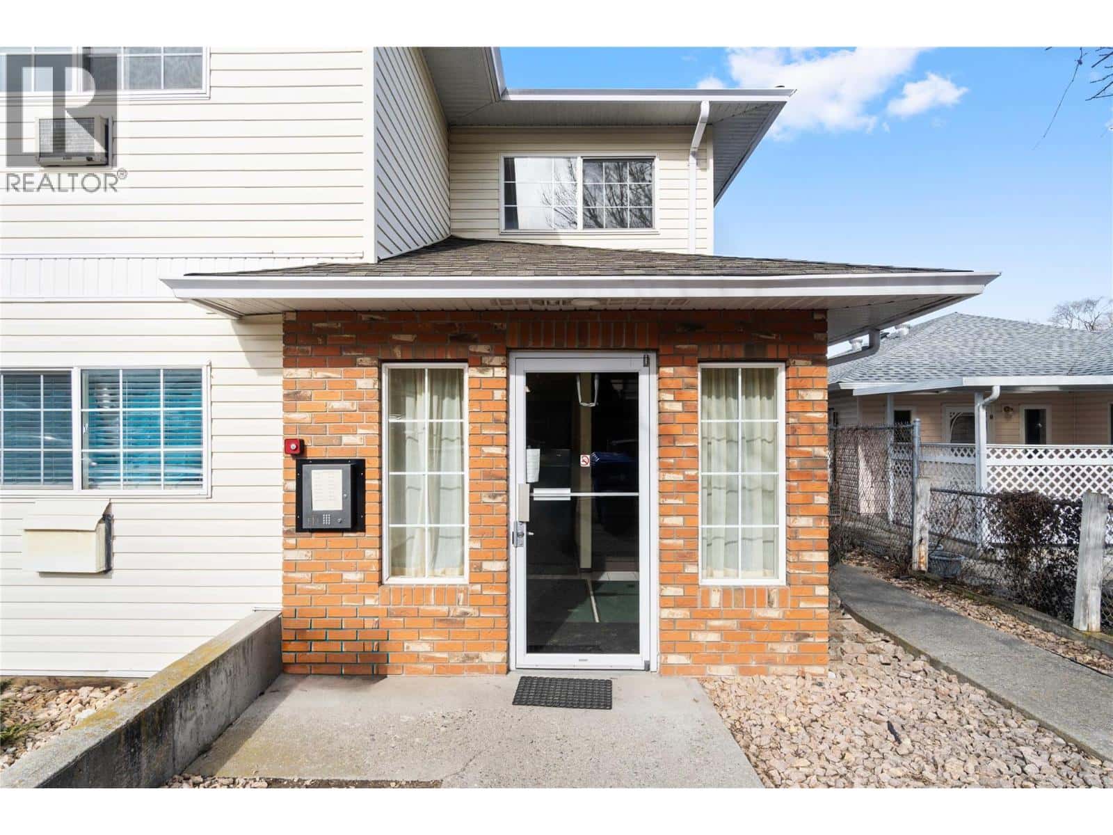 2820 Wolfenden Terrace Unit# 108 — Armstrong, British Columbia - Photo 3 of 5