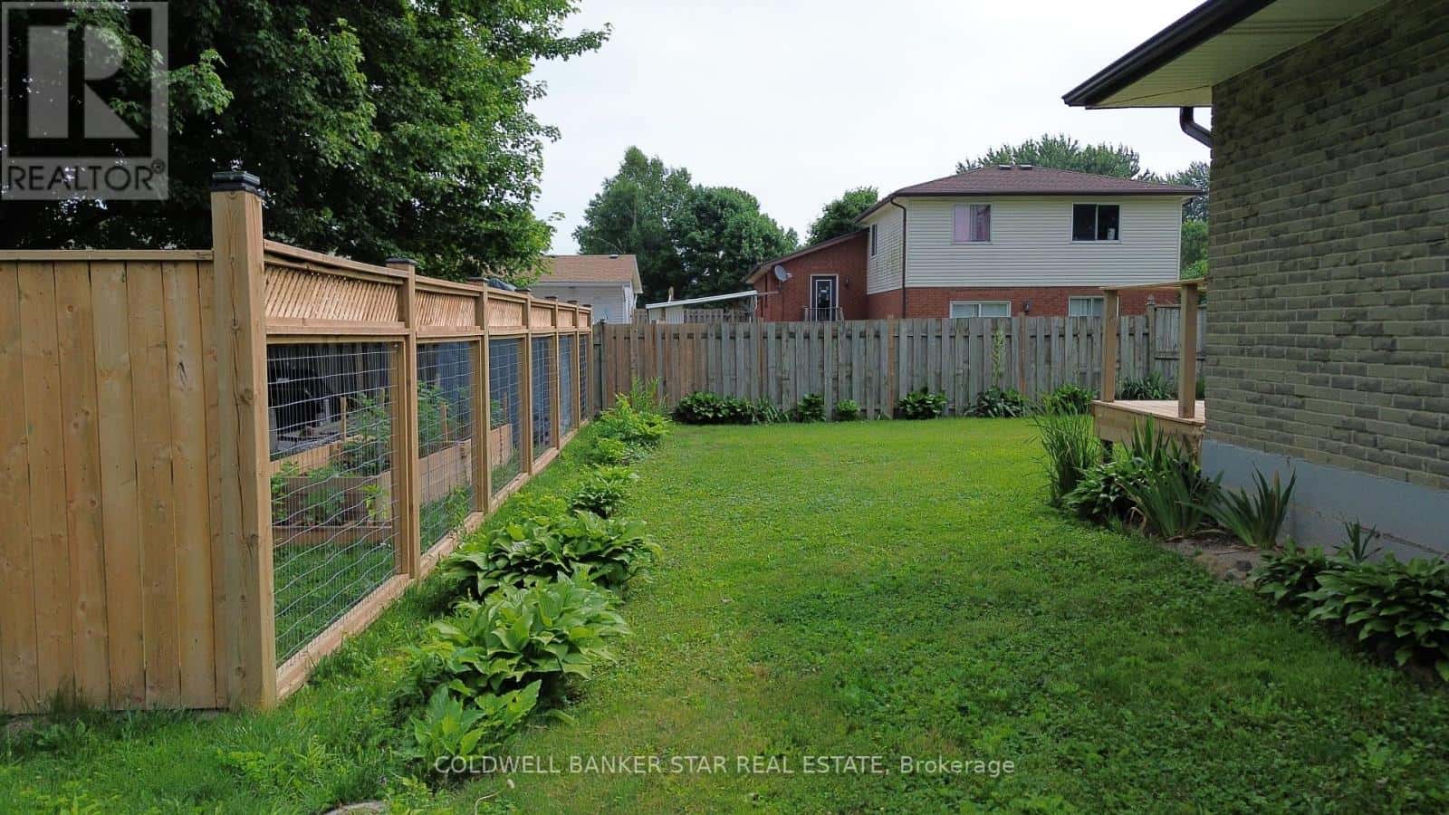 109 B VICTORIA STREET — Southwest Middlesex (Glencoe), Ontario - Photo 2 of 9