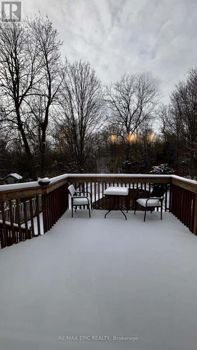 MAIN - 24 CAIRNS DRIVE — Markham (Raymerville), Ontario - Photo 5 of 14