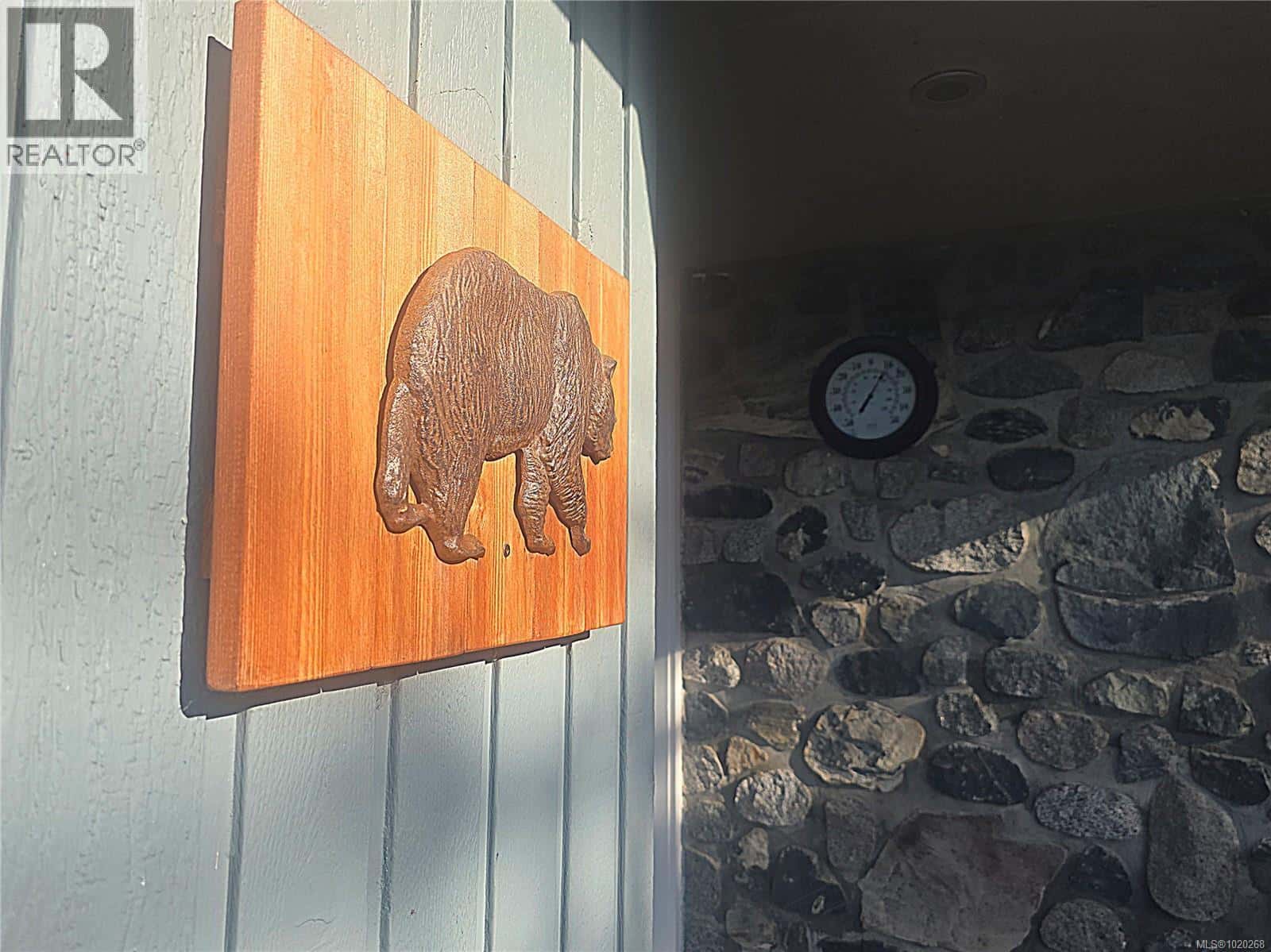 1776 Broughton Blvd — Port McNeill, British Columbia - Photo 2 of 98