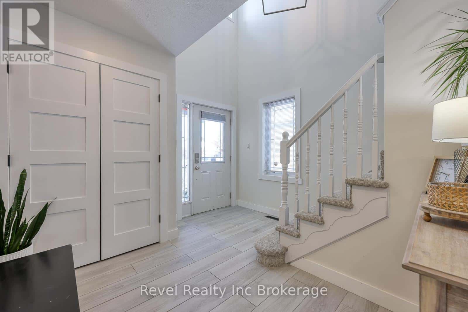 14 SCOURFIELD DRIVE — Ingersoll (Ingersoll - North), Ontario - Photo 3 of 50