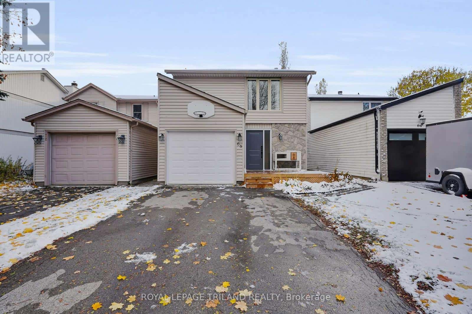 68 FOUR OAKS CRESCENT — London South (South N), Ontario - Photo 2 of 37