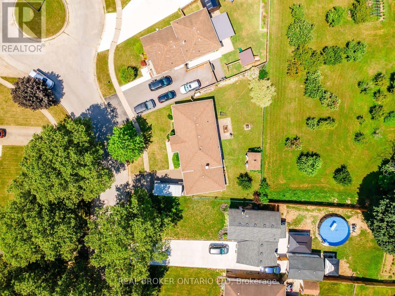 5712 SUNNYLEA CRESCENT — Niagara Falls (Arad/Fallsview), Ontario - Photo 4 of 36