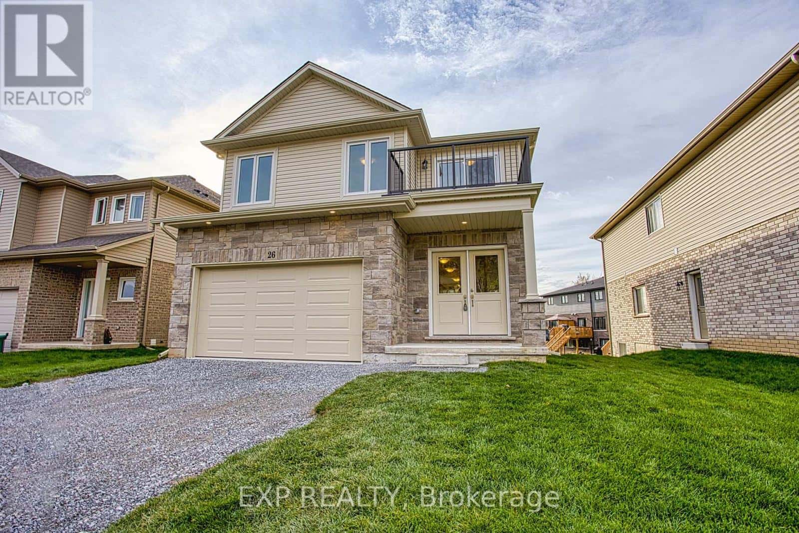 LOWER - 26 WILLSON DRIVE — Thorold (Port Robinson), Ontario - Photo 3 of 17