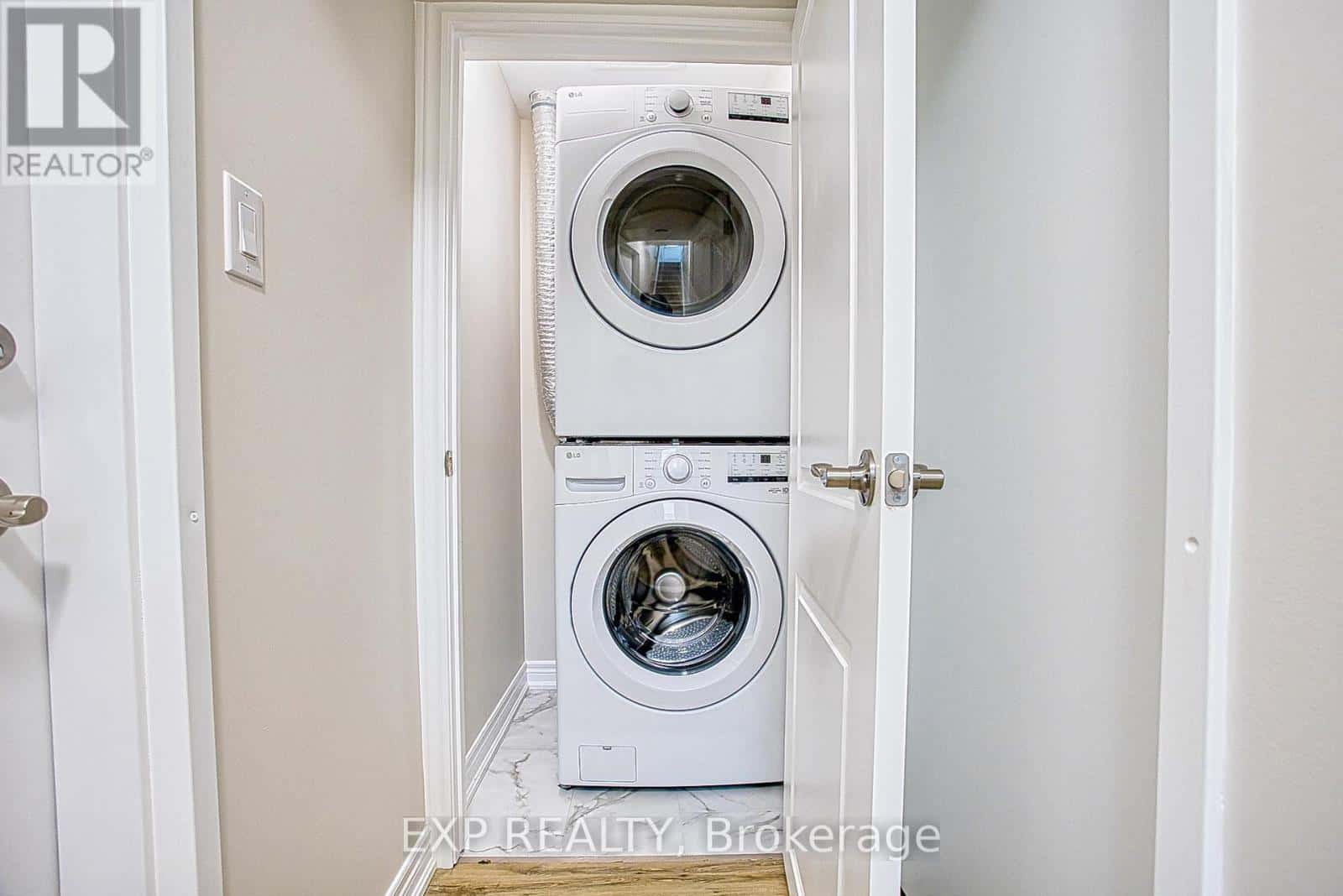 LOWER - 26 WILLSON DRIVE — Thorold (Port Robinson), Ontario - Photo 5 of 17